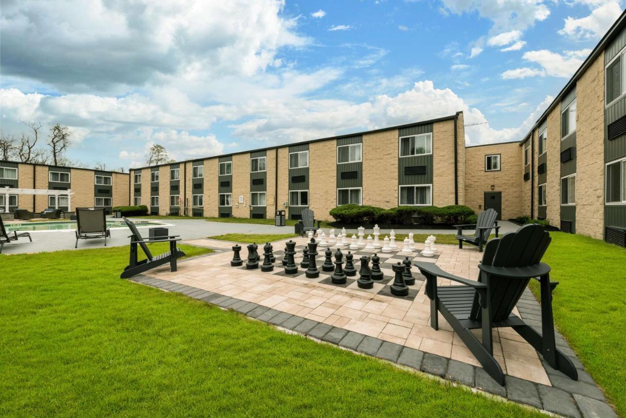 Surestay Plus Hotel By Best Western Mcguire Afb Jackson Cookstown Exterior photo